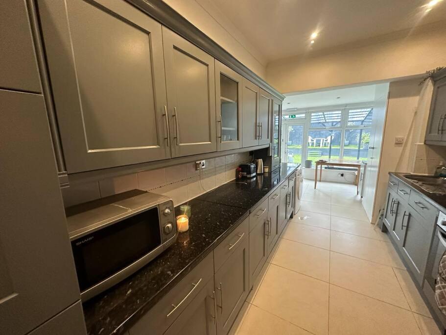 5 Bedroom House Se6 London Exterior photo
